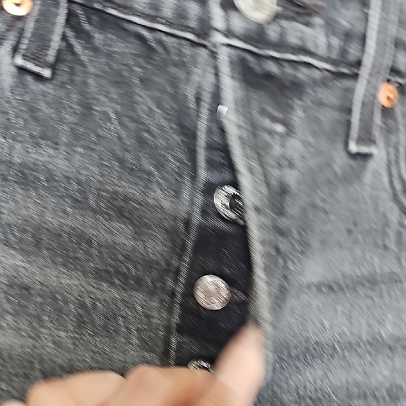 Levi's 501 Size 29 Button Fly Festival VSCO Black Denim Cut Off Women's Shorts - Picture 4 of 11